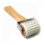 Валик для распечатки сот с нержавеющими иглами от магазина пчеловодства Lyson.by