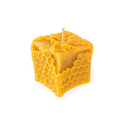 Свеча "Соты с пчелой" (восковая) от магазина пчеловодства Lyson.by