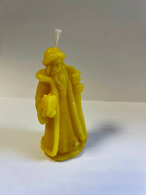 Свеча "Дед мороз" (восковая) от магазина пчеловодства Lyson.by