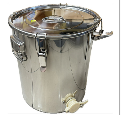 Отстойник для меда 38 л ( Китай) от магазина пчеловодства Lyson.by